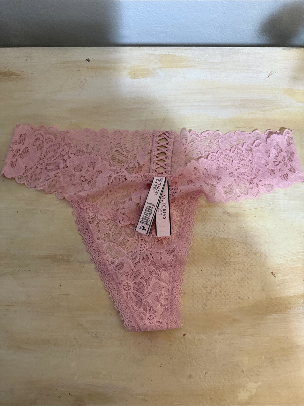 Victoria's Secret Pink Lace Thong LG
